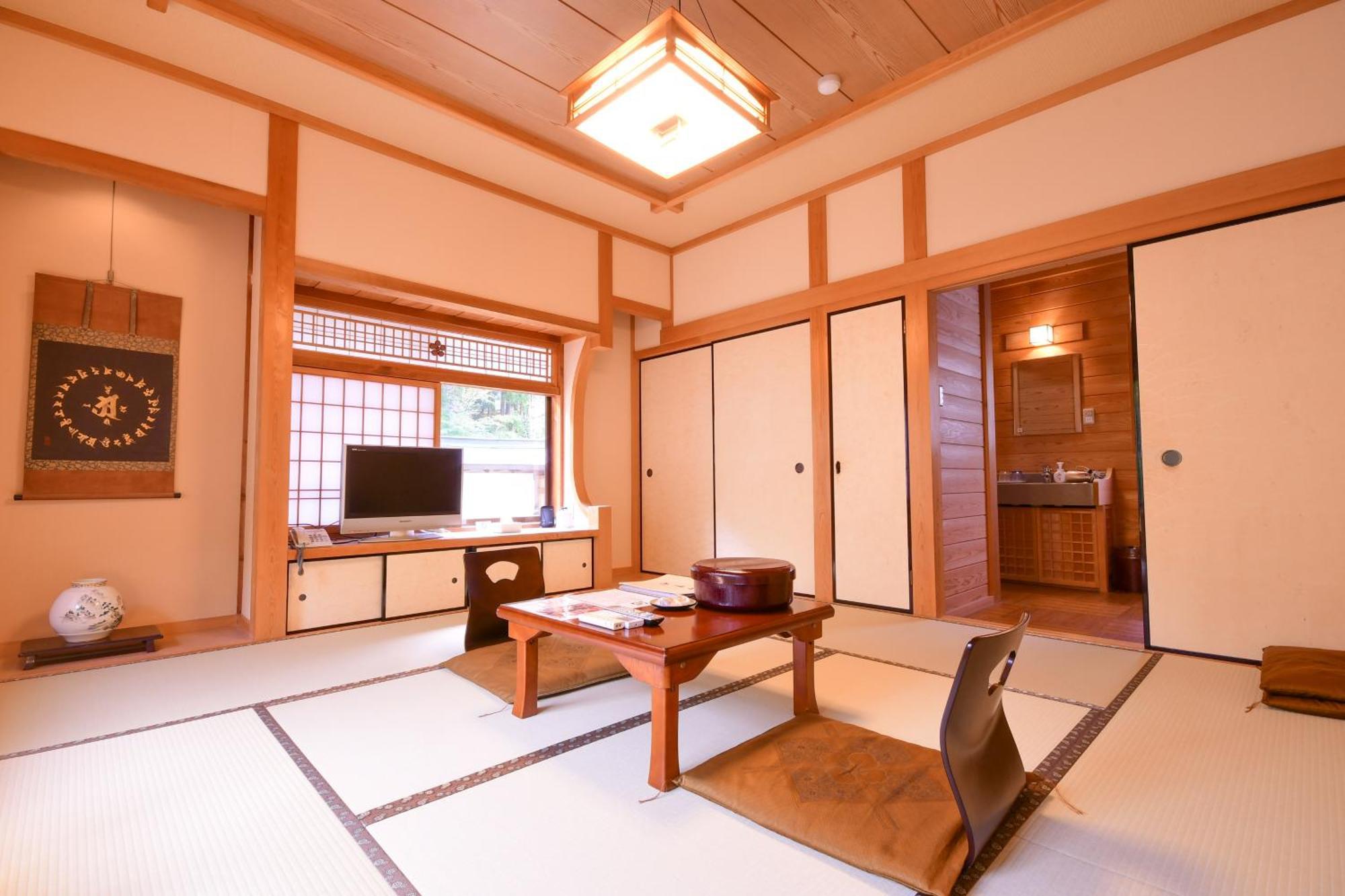 Koyasan Shukubo Saizenin Hotel Buitenkant foto