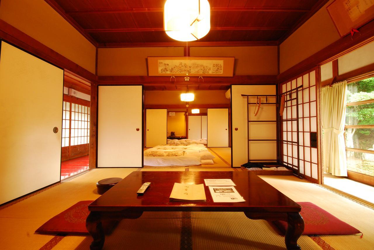 Koyasan Shukubo Saizenin Hotel Buitenkant foto