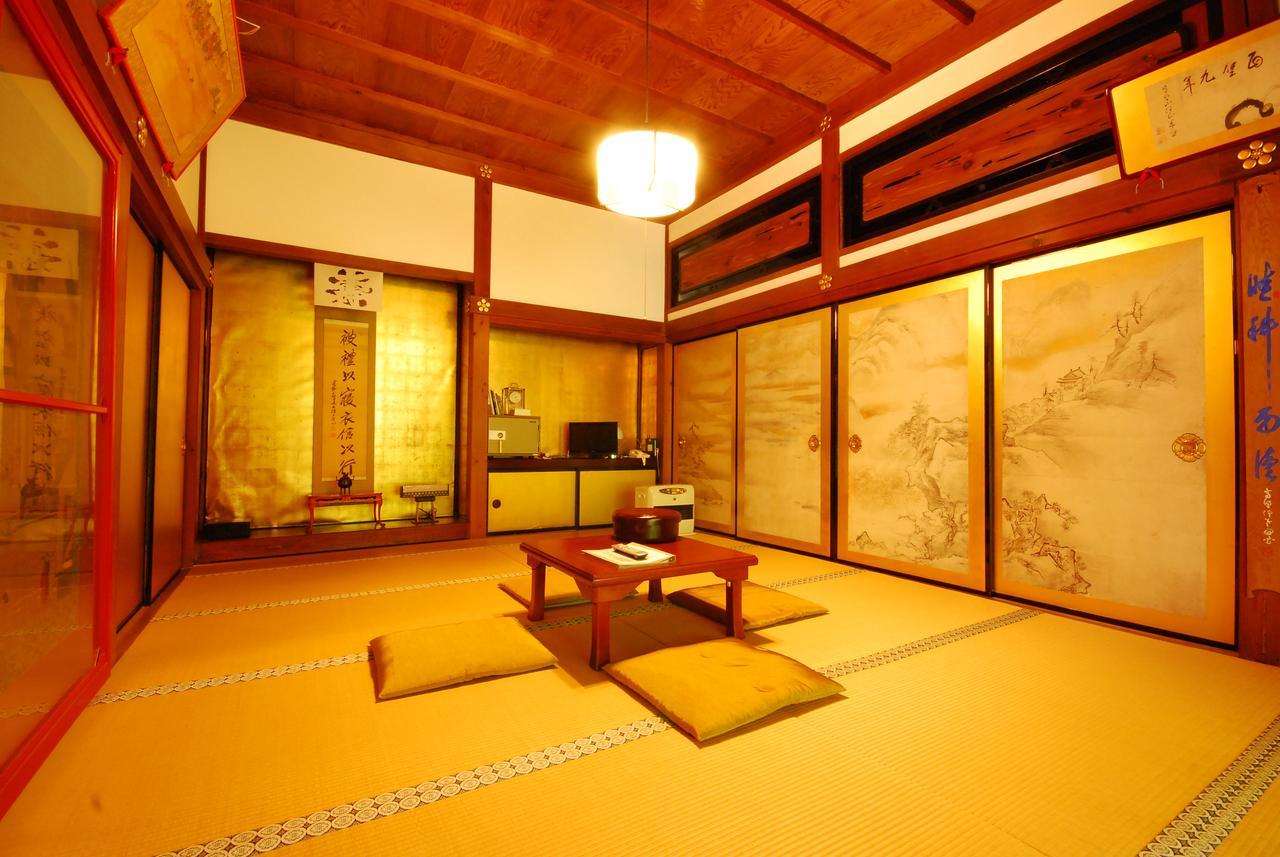 Koyasan Shukubo Saizenin Hotel Buitenkant foto