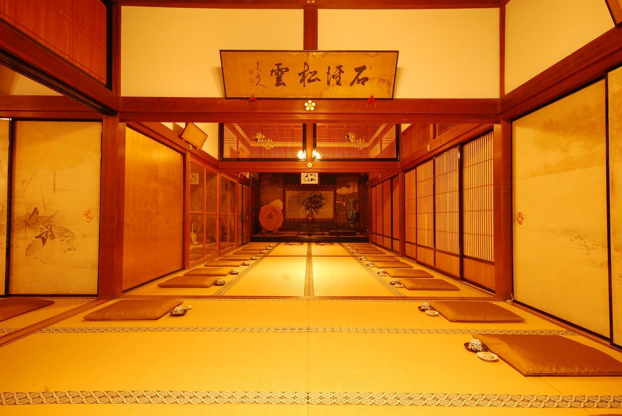 Koyasan Shukubo Saizenin Hotel Buitenkant foto