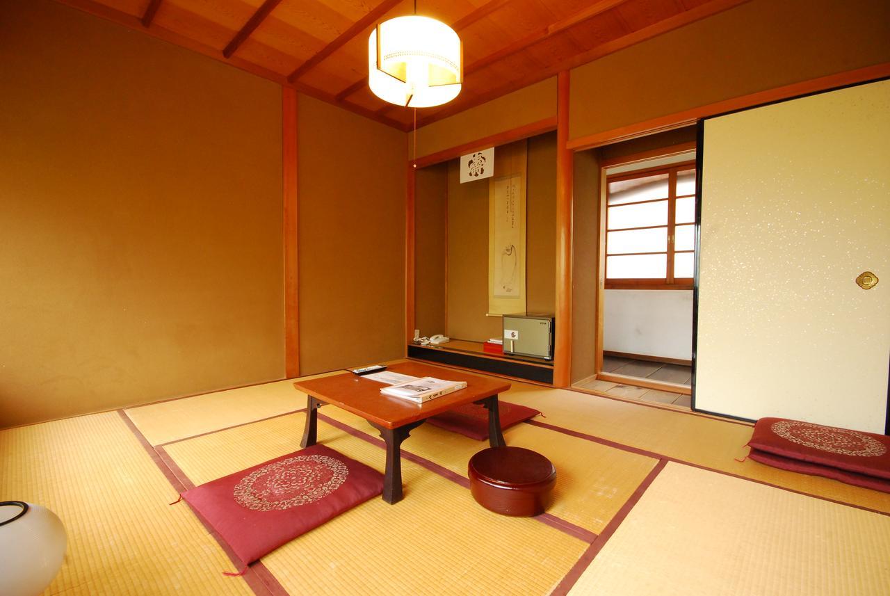 Koyasan Shukubo Saizenin Hotel Buitenkant foto